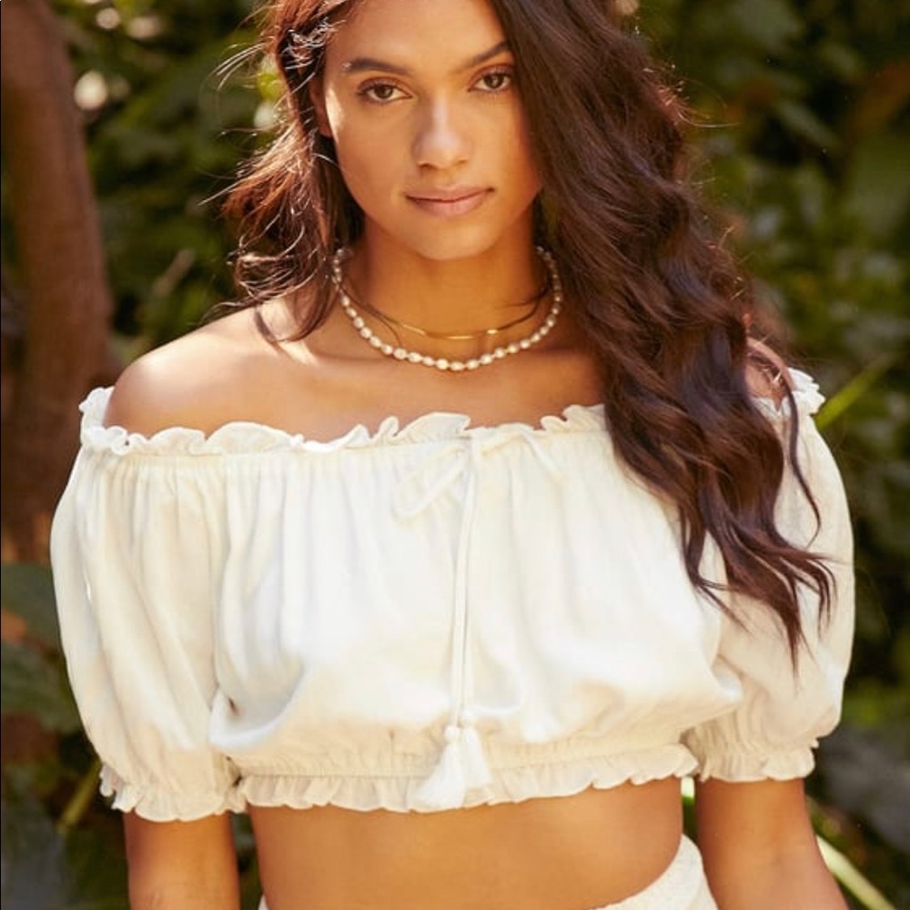 Lulus White Ruffled, Off the Shoulder Crop Top